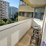 Monaco Summerland דירה *