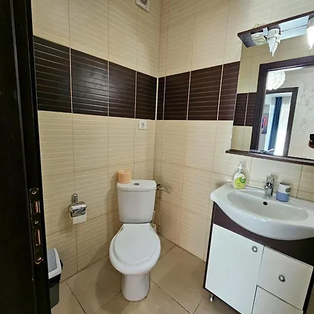 Monaco Summerland Apartman Mamaia
