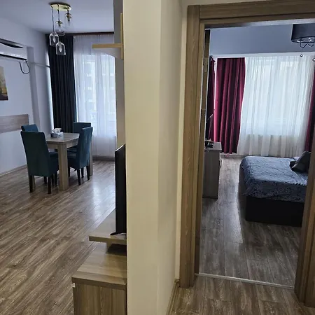 Monaco Summerland Apartman *