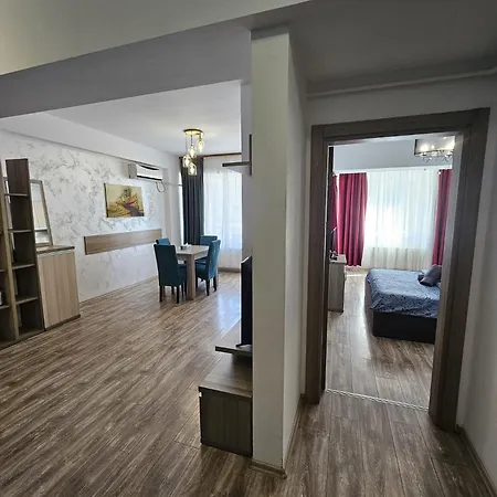 Apartment Monaco Summerland *