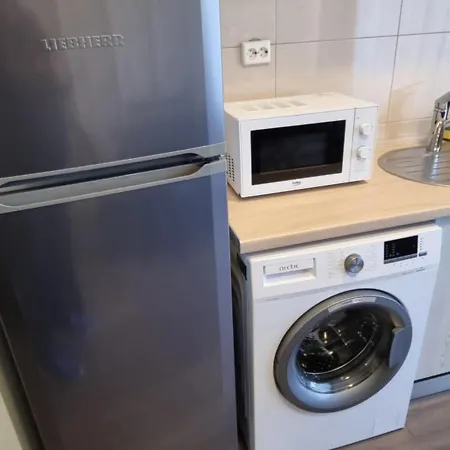 Monaco Summerland Apartment Mamaia