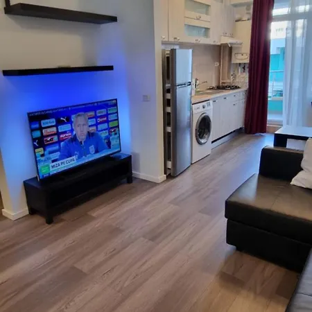 Monaco Summerland Apartmán *